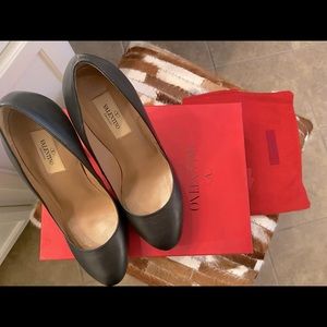 Valentino pumps black size 39 1/2